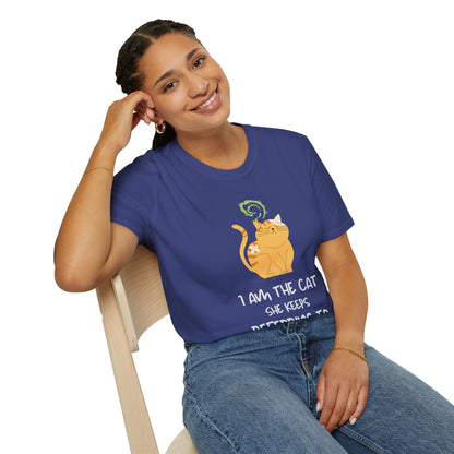 “I Am the Cat She Keeps Referring To” – Funny Smelly Cat Friends-Inspired Unisex T-Shirt